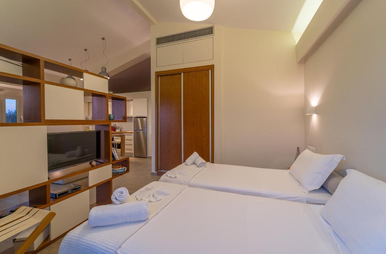 Abelia Luxurious Villas Finikounta Luaran gambar