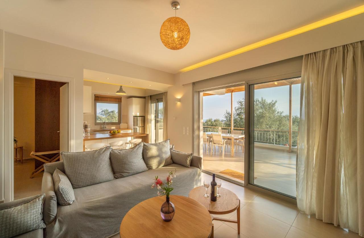 Abelia Luxurious Villas Finikounta Luaran gambar