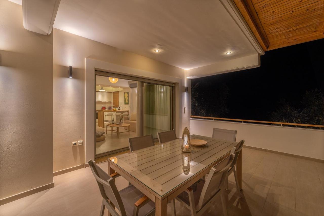 Abelia Luxurious Villas Finikounta Luaran gambar